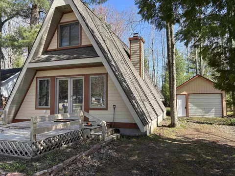 2050 Hiawatha, Cadillac, MI 49601