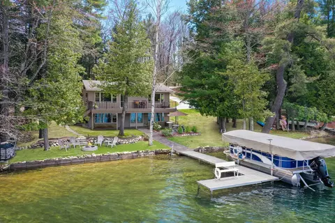 4483 Greilick, Traverse City, MI 49696