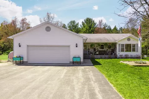 128 Timber, Buckley, MI 49620