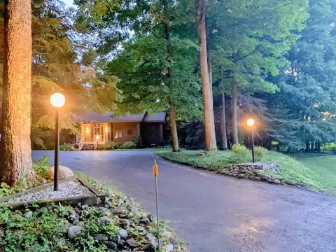5350 Golfview, Bellaire, MI 49615