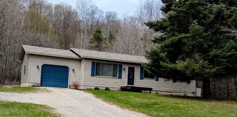 2280 S Eckhardt, Bellaire, MI 49615