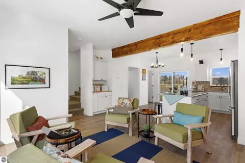 210 Thrive #12, Traverse City, MI 49696