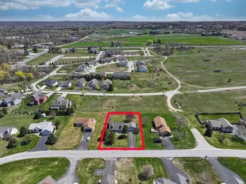 1376 Farmington, Traverse City, MI 49696