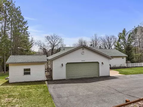 1660 High, Roscommon, MI 48653 photo 53