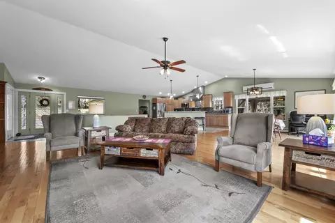 1660 High, Roscommon, MI 48653 photo 9