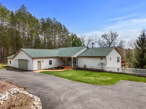 1660 High, Roscommon, MI 48653 photo 2