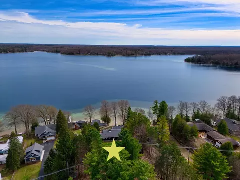 19471 Maple, Lake Ann, MI 49650