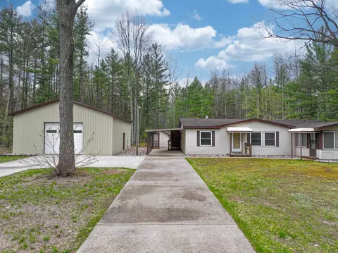 2755 NE Log Lk #LOT : B, Kalkaska, MI 49646