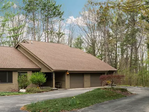 6307 Summit, Traverse City, MI 49686