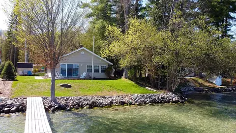 10701 SW Torch Lk, Rapid City, MI 49676