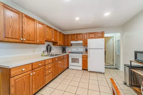 873 E Remus, Mount Pleasant, MI 48858 photo 9
