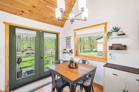 Dining - 9266 Kenyon, Frederic, MI 49733 photo 1 of 1