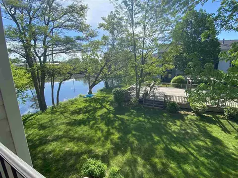 545 Riverine #202, Traverse City, MI 49684