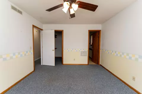 Bedroom - 1237 Buckingham, Mount Pleasant, MI 48858 photo 5 of 9
