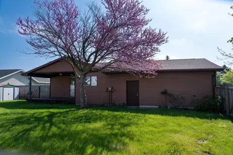 Exterior - 1237 Buckingham, Mount Pleasant, MI 48858 photo 12 of 14