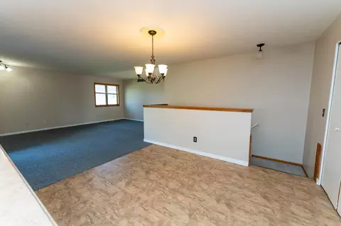 Living - 1237 Buckingham, Mount Pleasant, MI 48858 photo 6 of 6
