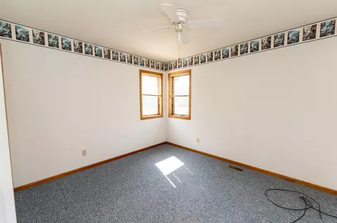 Bedroom - 1237 Buckingham, Mount Pleasant, MI 48858 photo 7 of 9