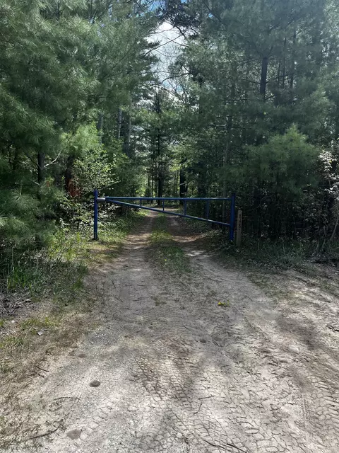 833 Briggs, Twining, MI 48766 photo 10