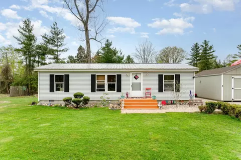 1035 3rd, Tawas City, MI 48763