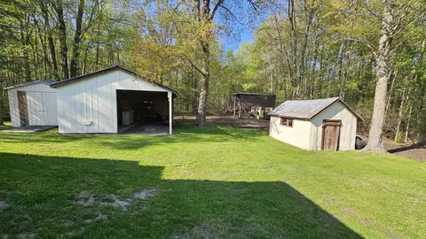 Exterior - 8764 Saunders, Sterling, MI 48659 photo 17 of 27