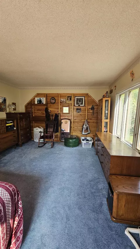 Bedroom - 8764 Saunders, Sterling, MI 48659 photo 4 of 9