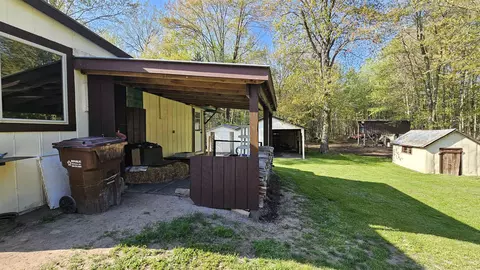 Exterior - 8764 Saunders, Sterling, MI 48659 photo 19 of 27