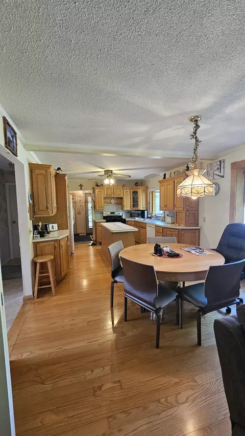 Kitchen - 8764 Saunders, Sterling, MI 48659 photo 2 of 3