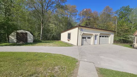 Exterior - 8764 Saunders, Sterling, MI 48659 photo 11 of 27