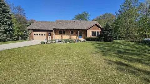 Exterior - 8764 Saunders, Sterling, MI 48659 photo 2 of 27
