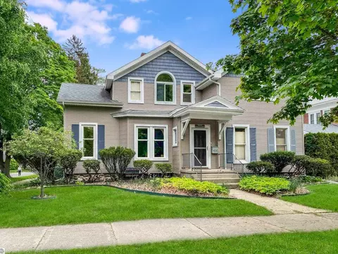 630 N State, Alma, MI 48801