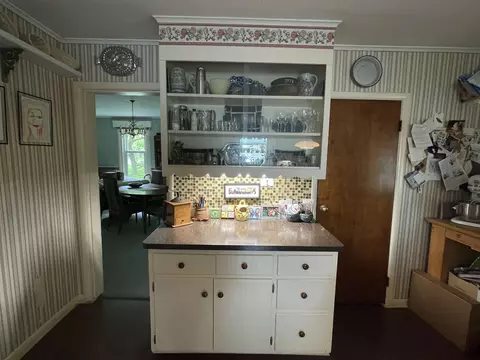 Kitchen - 630 N State, Alma, MI 48801 photo 2 of 2