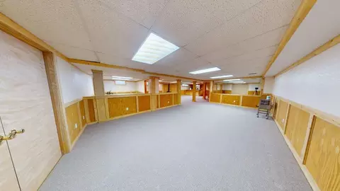 Entry Way - 3201 E Long Lk, Harrison, MI 48625 photo 2 of 2