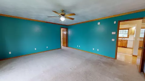 Living - 3201 E Long Lk, Harrison, MI 48625 photo 6 of 6