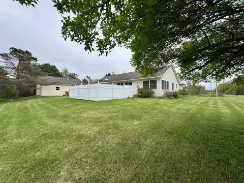 Exterior - 3201 E Long Lk, Harrison, MI 48625 photo 3 of 8