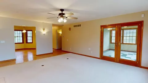 Living - 3201 E Long Lk, Harrison, MI 48625 photo 5 of 6