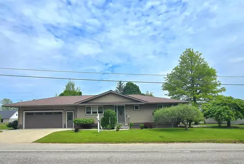 205 S Elm, Suttons Bay, MI 49682