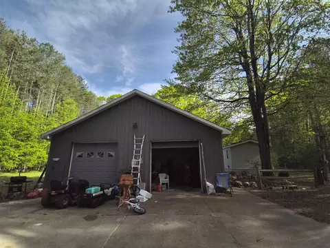 Exterior - 4995 W Salt Riv, Shepherd, MI 48883 photo 2 of 2
