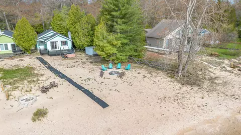 4033 S Us-23, Greenbush, MI 48738