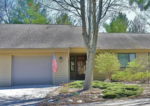 6458 Mission, Traverse City, MI 49686