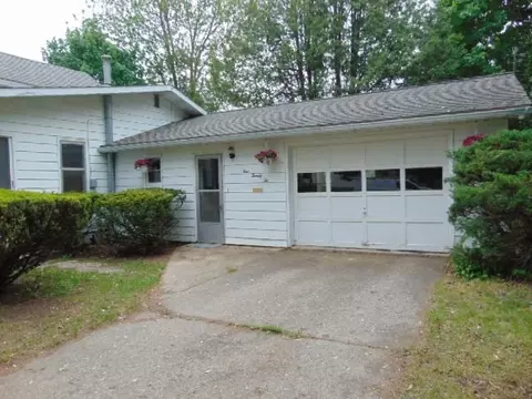 422 E Walnut, Alma, MI 48801 photo 6