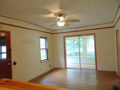 422 E Walnut, Alma, MI 48801 photo 16