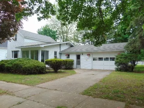 422 E Walnut, Alma, MI 48801 photo 3