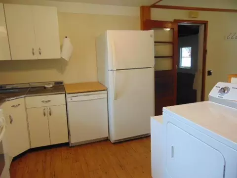422 E Walnut, Alma, MI 48801 photo 9