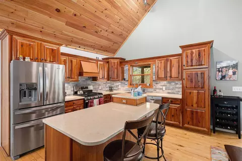 Kitchen - 5301 Durga, Williamsburg, MI 49690 photo 2 of 2