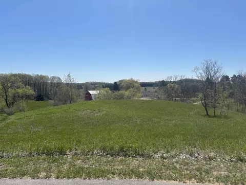 0 NE Li Wa, Traverse City, MI 49684