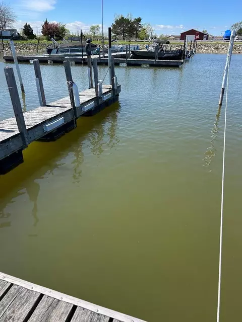 3676 E Michigan, Au Gres, MI 48703