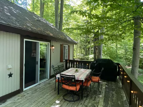 2552 E Birch, Cedar, MI 49621 photo 3