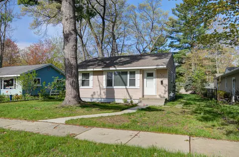406 Hamilton, Traverse City, MI 49686