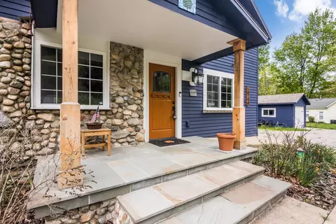 10190 S East Torch Lk, Alden, MI 49612
