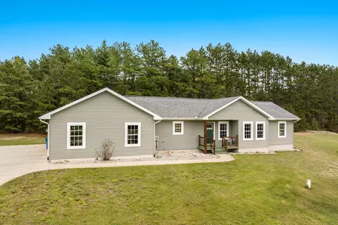 3734 Torrey Pnes, Kingsley, MI 49649